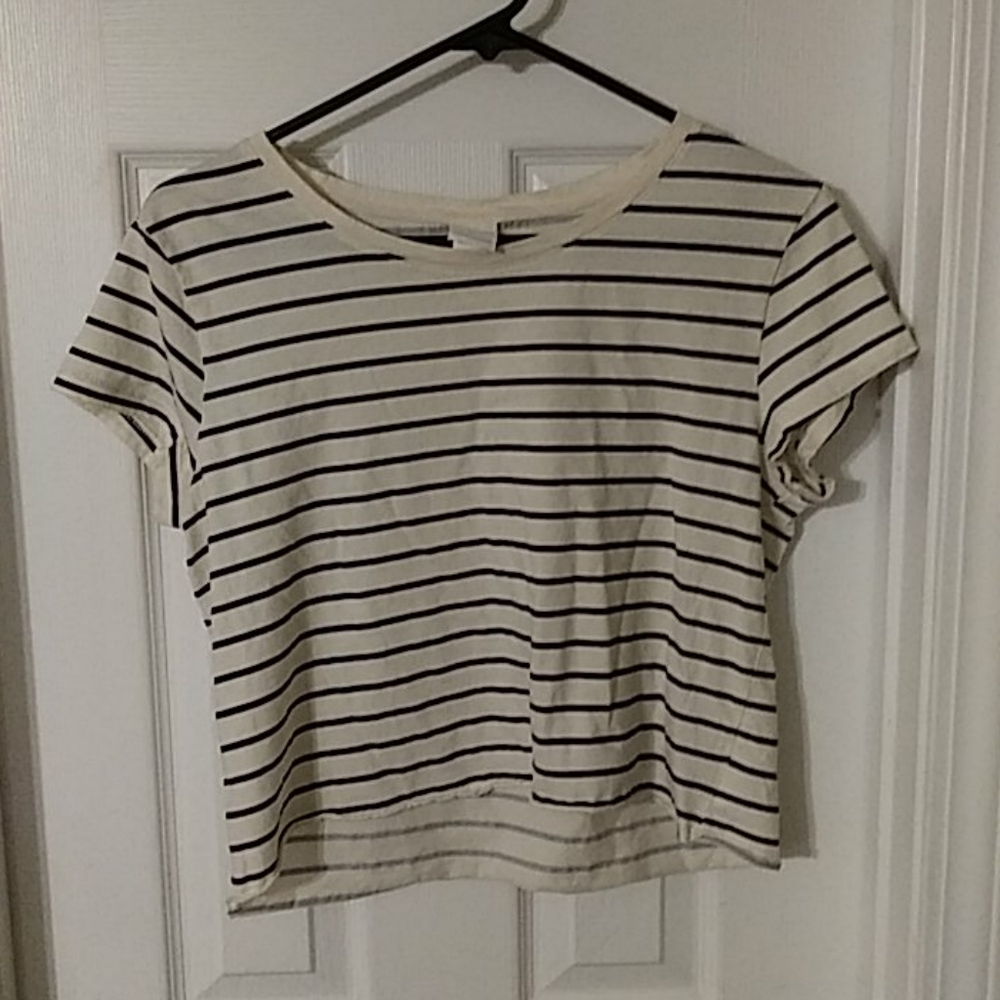 H&M crop tee